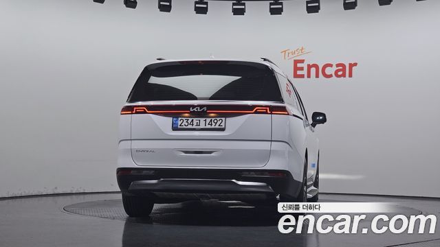 Kia Carnival (IV) Gasoline 9-Seater Signature 2023 — фото 4