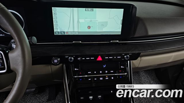 Kia Carnival (IV) Gasoline 9-Seater Signature 2023 — фото 15
