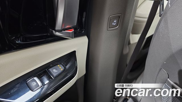 Kia Carnival (IV) Gasoline 9-Seater Signature 2023 — фото 19