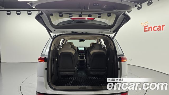 Kia Carnival (IV) Gasoline 9-Seater Signature 2023 — фото 20