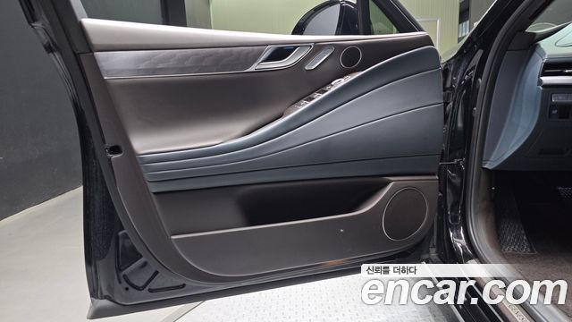 Genesis G80 (RG3) Gasoline 2.5 Turbo AWD 2021 — фото 24
