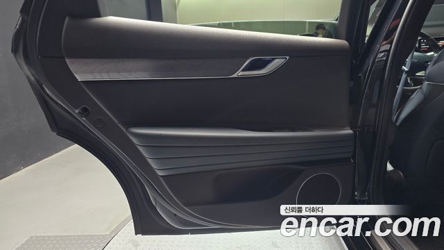 Genesis G80 (RG3) Gasoline 2.5 Turbo AWD 2021 — фото 25