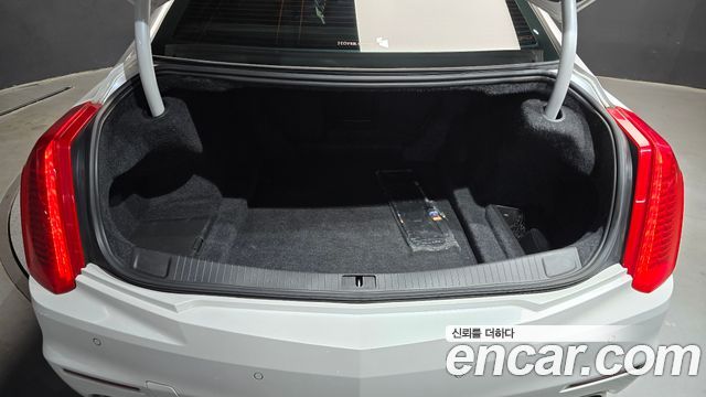 Cadillac CTS (III) 2.0 Premium 2015 — фото 20