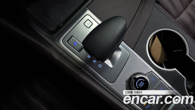 Genesis G70 Gasoline 2.0T 2WD 2023 — фото 9