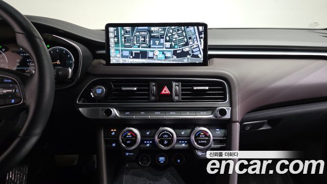 Genesis G70 Gasoline 2.0T 2WD 2023 — фото 14