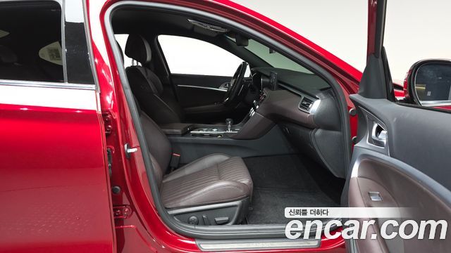 Genesis G70 Gasoline 2.0T 2WD 2023 — фото 26
