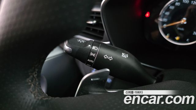 Genesis G70 Gasoline 2.0T 2WD 2023 — фото 33