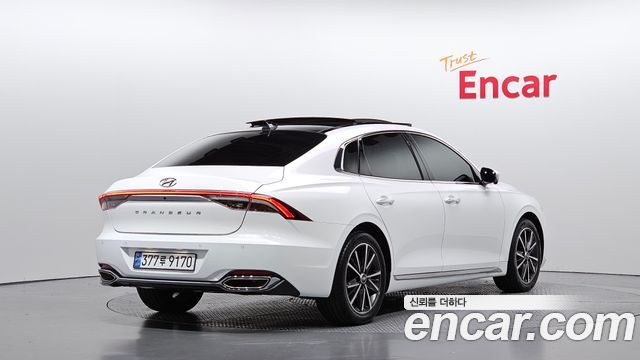 Hyundai Grandeur (IG) 2.5 Le Blanc 2023 — фото 2