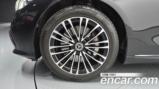 Mercedes-Benz S-Class (W223) S350 d 2023 — фото 5