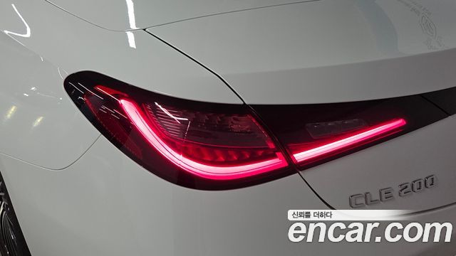 Mercedes-Benz CLE-Class (C236) CLE200 Cabriolet 2024 — фото 19