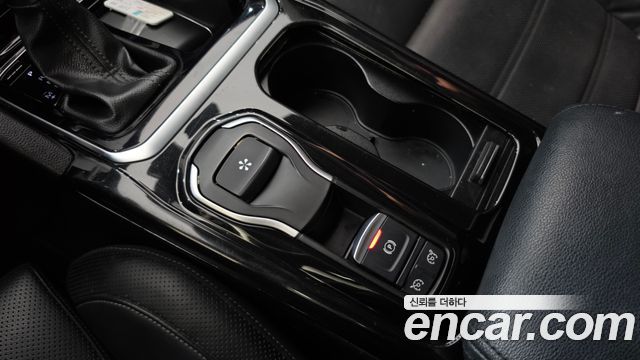 Renault Korea SM6 2.0 GDe LE 2016 — фото 19