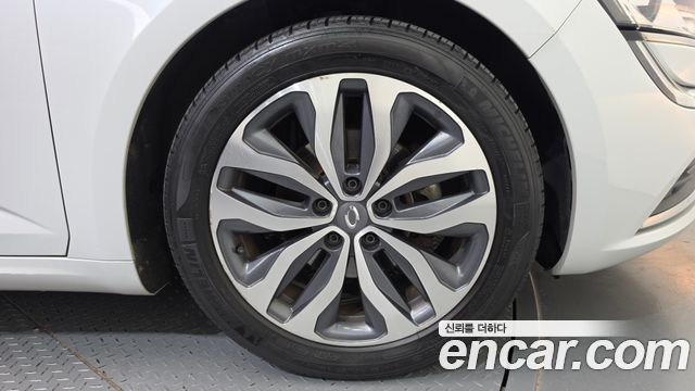 Renault Korea SM6 2.0 GDe LE 2016 — фото 27