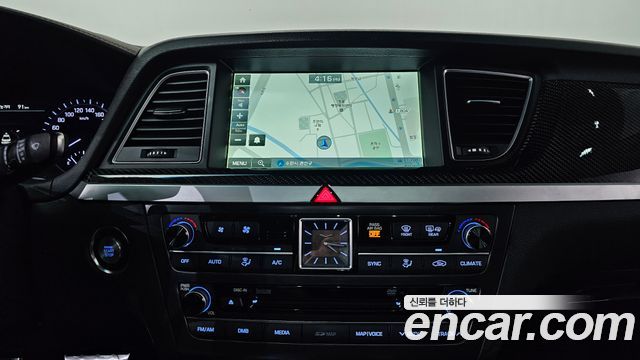 Genesis G80 3.3 T-GDI AWD Sport 2017 — фото 12