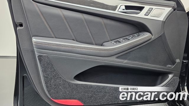 Genesis G80 3.3 T-GDI AWD Sport 2017 — фото 24