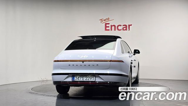 Hyundai Grandeur Hybrid (GN7) Calligraphy 2024 — фото 4