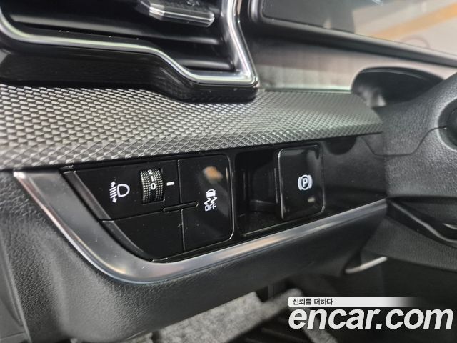 Kia Sportage (V) LPG 2.0 2WD Prestige 2024 — фото 16