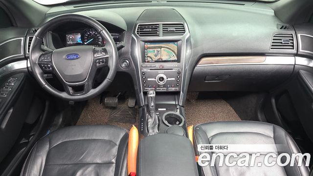 Ford Explorer 2.3 Limited 4WD 5th 2017 — фото 7