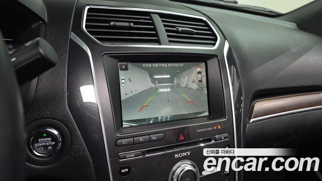 Ford Explorer 2.3 Limited 4WD 5th 2017 — фото 14