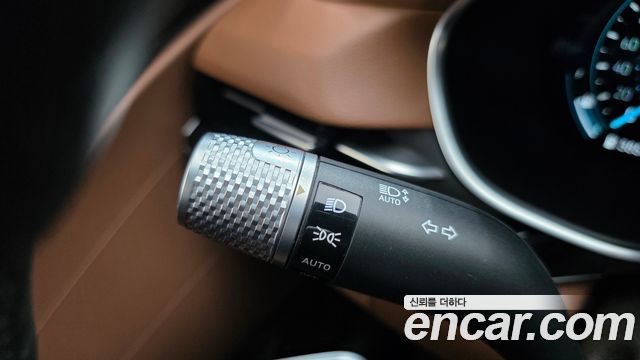 Genesis G80 (RG3) Gasoline 2.5 Turbo AWD 2022 — фото 28