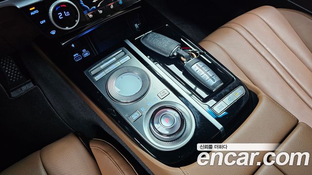 Genesis G80 (RG3) Gasoline 2.5 Turbo AWD 2022 — фото 9