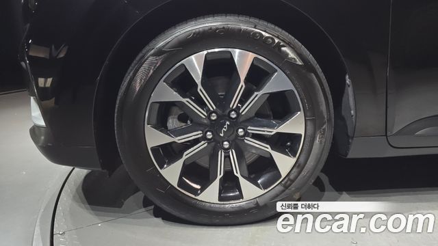 Kia Carnival (IV) Diesel 9-Seater Prestige 2023 — фото 5