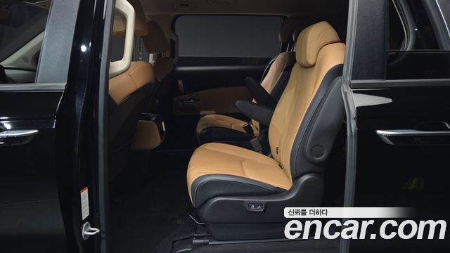 Kia Carnival (IV) Diesel 9-Seater Prestige 2023 — фото 12