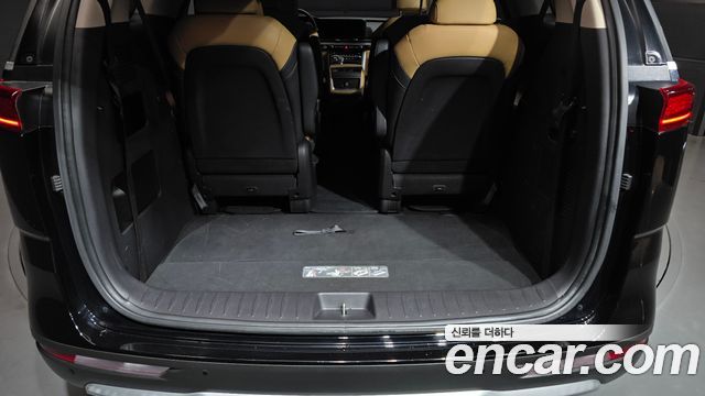Kia Carnival (IV) Diesel 9-Seater Prestige 2023 — фото 20