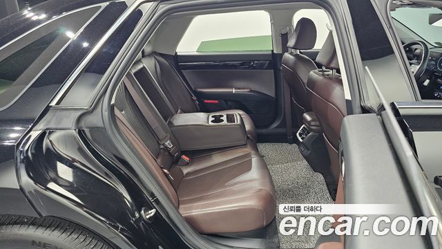Hyundai Grandeur (GN7) 2,5 Gasoline 2WD Premium 2023 — фото 18