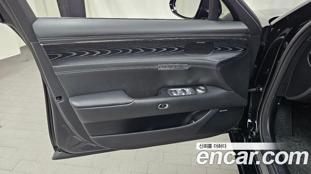 Genesis G90 (RS4) Gasoline 3.5 Turbo AWD 2023 — фото 24