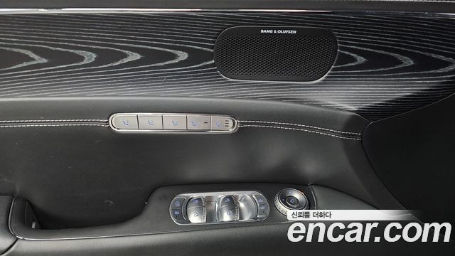 Genesis G90 (RS4) Gasoline 3.5 Turbo AWD 2023 — фото 28