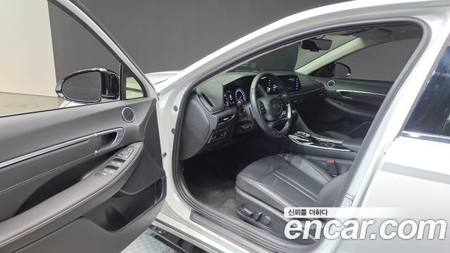 Hyundai Sonata (DN8) 2.0 Premium Plus 2023 — фото 10