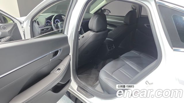 Hyundai Sonata (DN8) 2.0 Premium Plus 2023 — фото 15