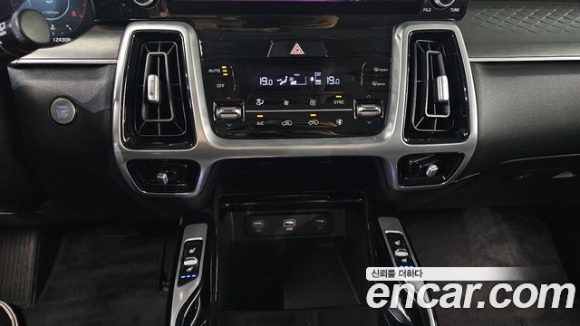 Kia Sorento (IV) Diesel 2.2 2WD Noblesse 2021 — фото 14