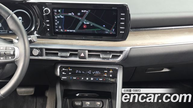 Kia K5 (III) 2.0 Noblesse 2020 — фото 14