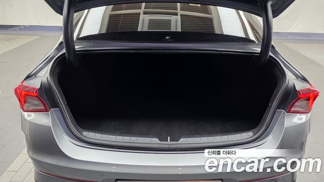 Kia K5 (III) 2.0 Noblesse 2020 — фото 20