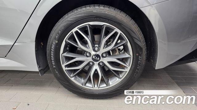 Kia K5 (III) 2.0 Noblesse 2020 — фото 21