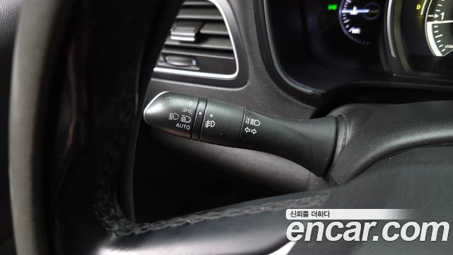 Renault Korea QM6 Diesel 2WD RE Plus 2017 — фото 16