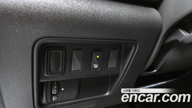 Renault Korea QM6 Diesel 2WD RE Plus 2017 — фото 18
