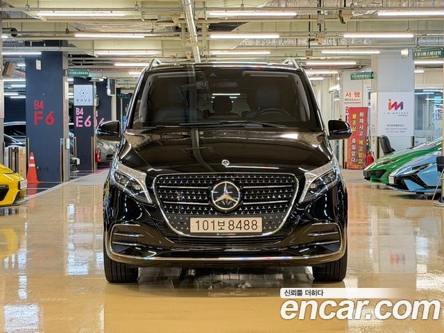 Mercedes-Benz V-Class V300 CDI W447 2022 — фото 3