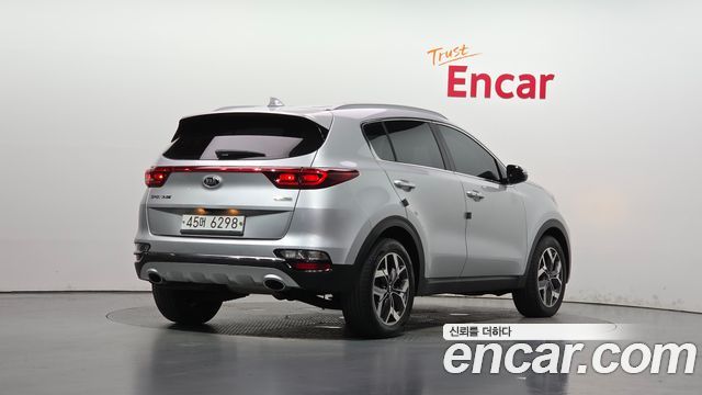 Kia Sportage The Bold Diesel 2.0 2WD Prestige 2019 — фото 2