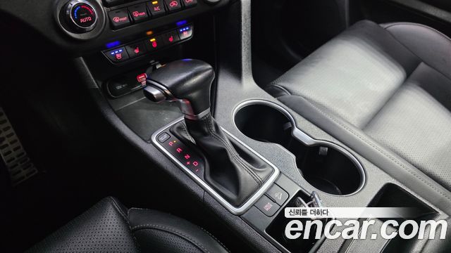 Kia Sportage The Bold Diesel 2.0 2WD Prestige 2019 — фото 9