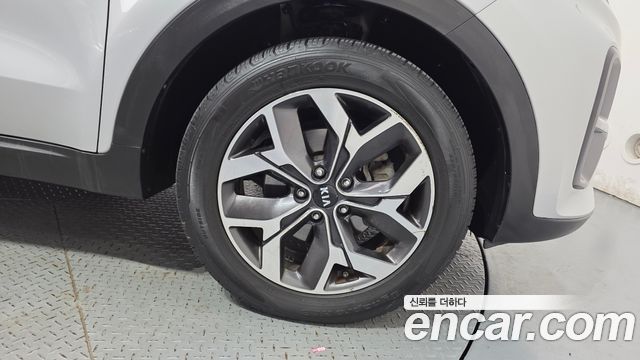 Kia Sportage The Bold Diesel 2.0 2WD Prestige 2019 — фото 21