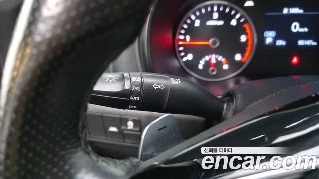 Kia Sportage The Bold Diesel 2.0 2WD Prestige 2019 — фото 28