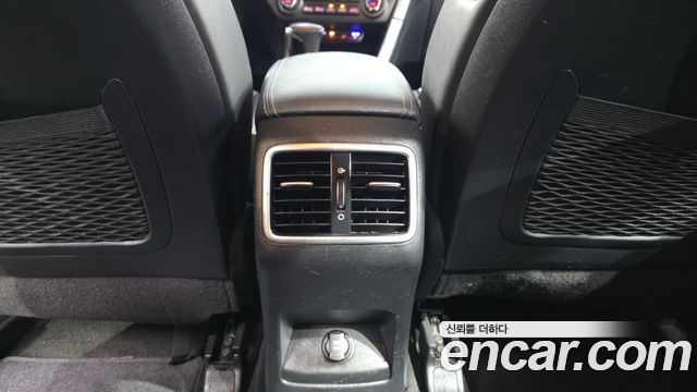 Kia Sportage The Bold Diesel 2.0 2WD Prestige 2019 — фото 32