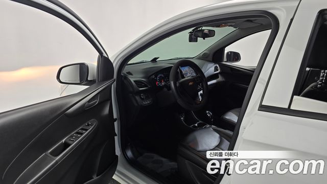 Chevrolet Spark LT 2019 — фото 10