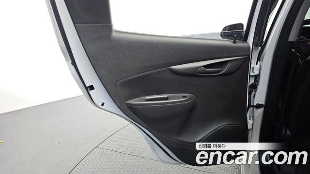 Chevrolet Spark LT 2019 — фото 31