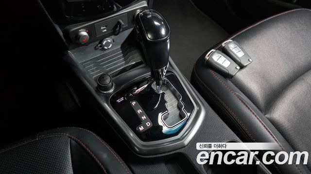 KG Mobility (SsangYong) Tivoli Air Diesel IX 4WD 2016 — фото 9