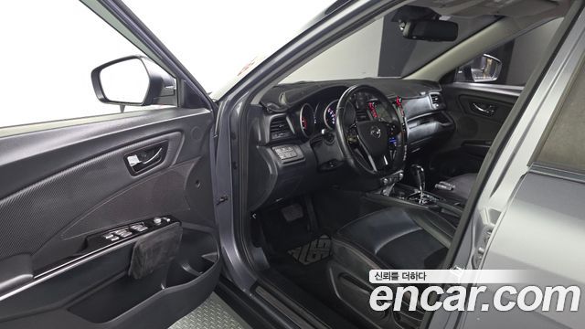KG Mobility (SsangYong) Tivoli Air Diesel IX 4WD 2016 — фото 10