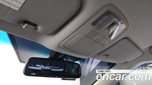 KG Mobility (SsangYong) Tivoli Air Diesel IX 4WD 2016 — фото 16