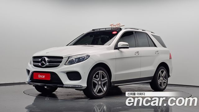 Mercedes-Benz GLE-Class (W166) GLE350 d 4MATIC